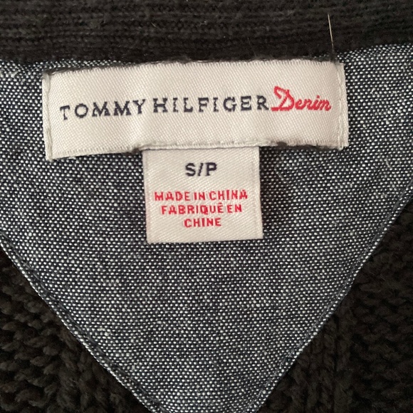 🆕 Tommy Hilfiger Denim Hoodie NWOT - Picture 5 of 11
